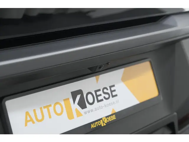 Peugeot 3008 Hybrid 145 e-DCS6 GT 2025 Hybride Benzine 2