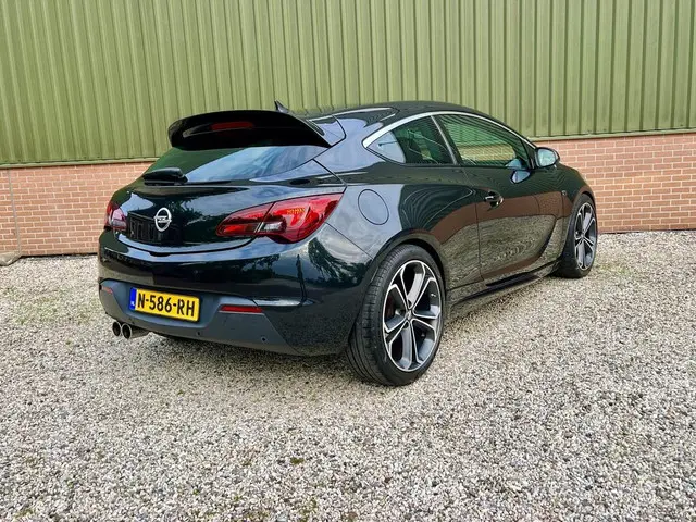 Opel Astra 3