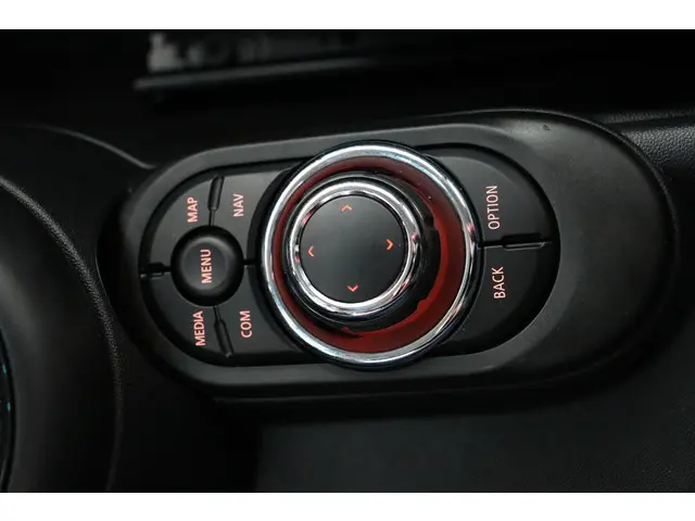 MINI Cooper Mini 1.5 Classic 2023 Benzine 43