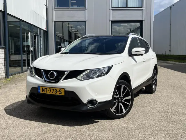 Nissan QASHQAI 1.2 Tekna 2017 Benzine 85