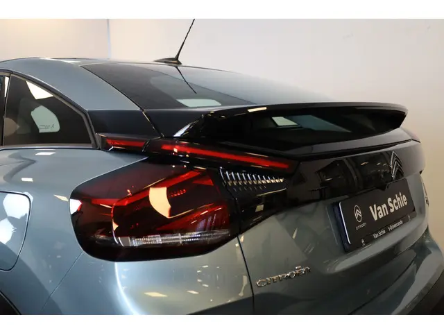 Citroën C4 PT 130 Feel Edition 2021 Benzine 18