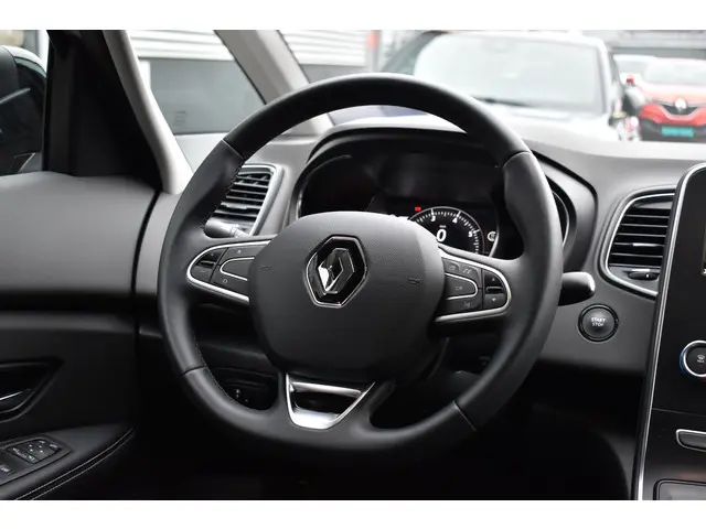 Renault Grand Scénic TCe 140 EDC Equilibre 2023 Benzine 15
