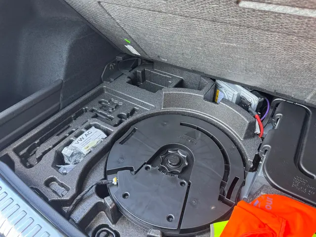 Audi Q3 35 TFSI * Leder * 360 Camera * Keyless 2020 Benzine 54