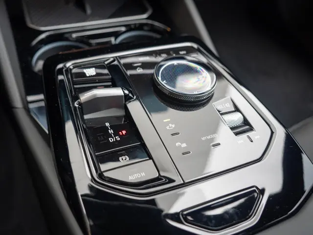 BMW 5 Serie Touring 520i 2026 Benzine 12