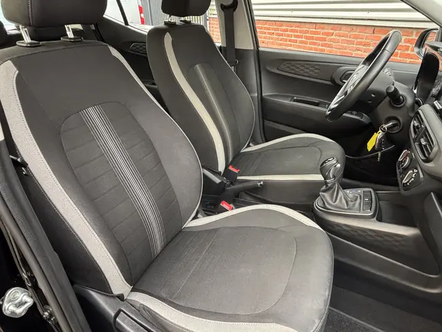 Hyundai i10 1.0 Comfort 5-zits | Automaat | 2021 Benzine 8