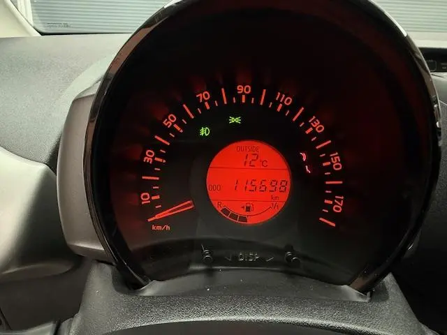 Peugeot 108 1.0 e-VTi Active 2015 Benzine 9