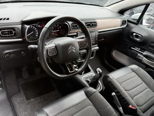 Citroën C3 1.2 PureTech Shine Business 2022 Benzine 8