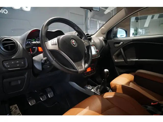 Alfa Romeo MiTo 0.9 TwinAir Exclusive 2016 Benzine 4