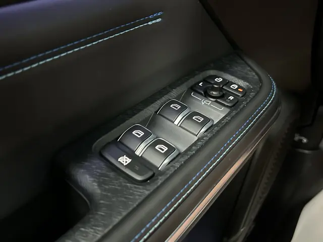 Lynk & Co 01 1.5 2022 Hybride Benzine 18