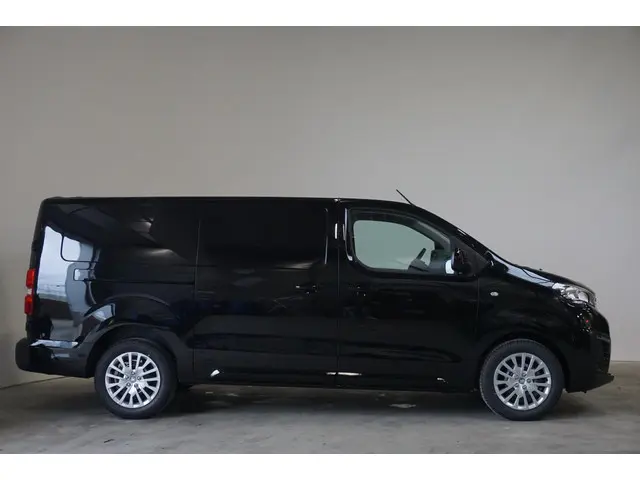 Peugeot Expert 145pk L3 Automaat 2024 Diesel 3