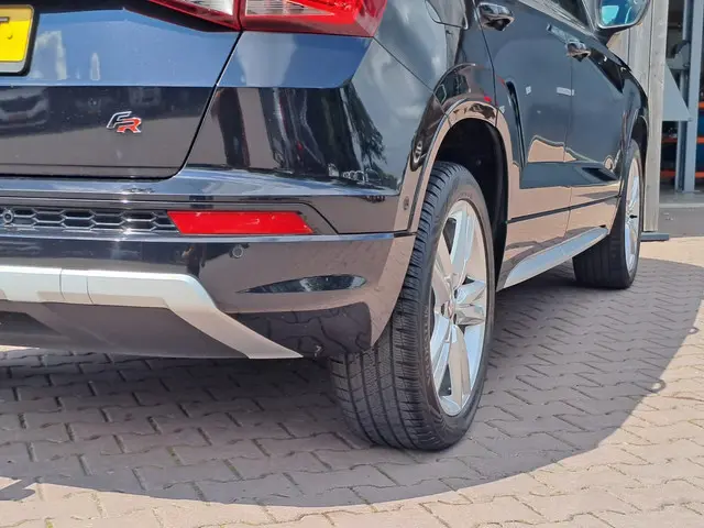 SEAT Ateca 1.5 TSI FR Business Intense 2018 Benzine 38