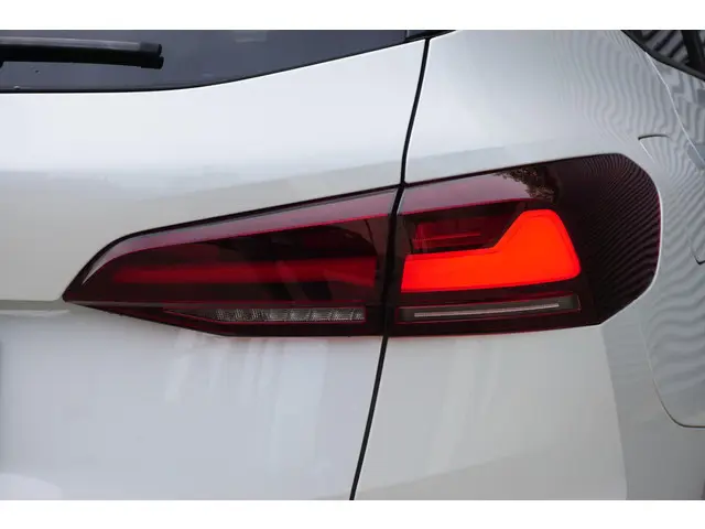 BMW 2 Serie Active Tourer 216i 2024 Benzine 22