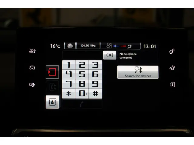 Citroën C4 Cactus 1.2 e-VTi Feel Automaat 2015 Benzine 21