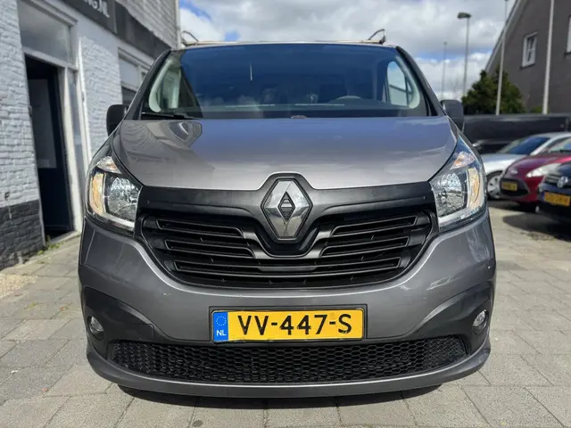 Renault Trafic 2