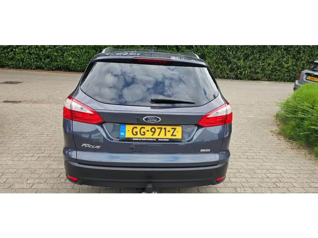 Ford Focus Wagon 1.0 EcoBoost Titanium 2012 Benzine