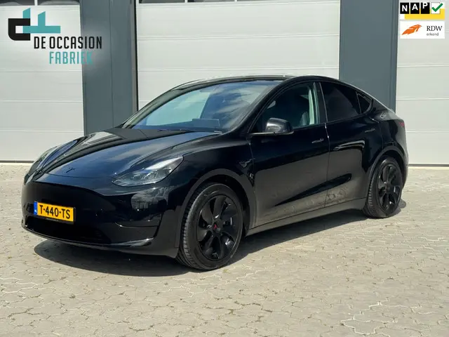 Tesla Model Y RWD 58 kWh FSD 2023 Elektrisch 1