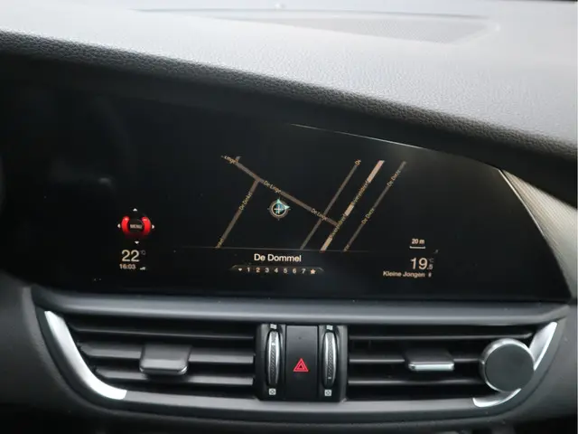 Alfa Romeo Giulia 2.0T Super 2018 Benzine 7