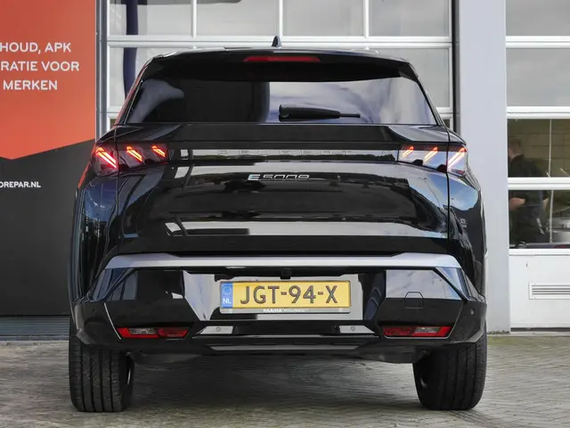 Peugeot e-5008 GT Avantage 73 kWh 2025 Elektrisch 3
