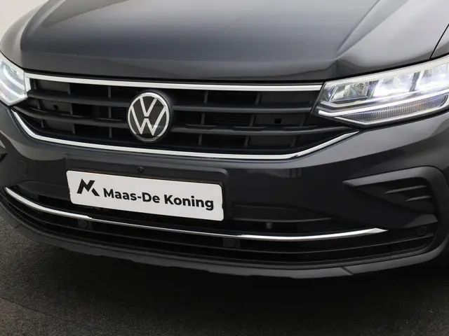 Volkswagen Tiguan 1.5TSI/150PK Life DSG 2022 Benzine 29