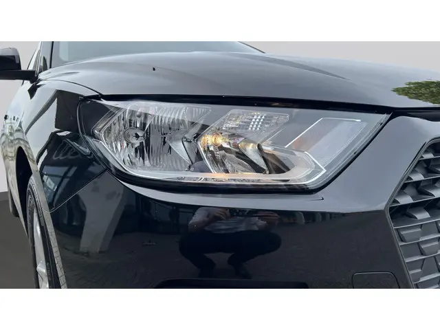 Audi A1 Sportback 25 TFSI 96pk Pro Line 2021 Benzine 11
