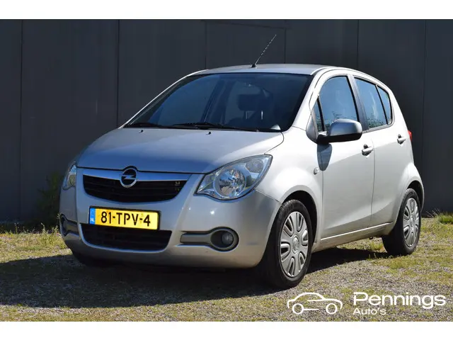 Opel Agila 1.2 Edition 2012 Benzine