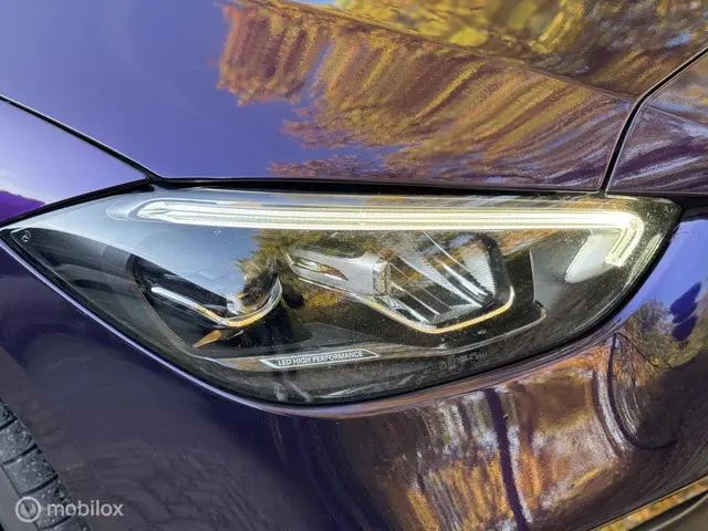 Mercedes-Benz C-Klasse 200 AMG Line 2022 Benzine 11