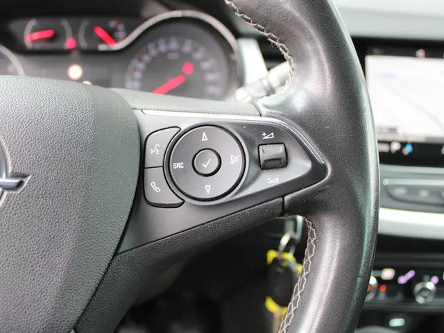 Opel Crossland X 1.2 Turbo Edition 2020 2021 Benzine 18