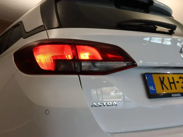 Opel Astra Sports Tourer 1.0 Edition 2016 Benzine 12