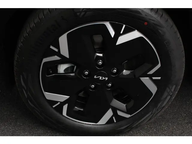 Kia Niro EV DynamicPlusLine 64.8 kWh 2023 Elektrisch 22