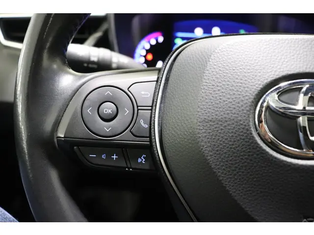 Toyota Corolla 1.8 Hybrid Executive, 2019 Hybride Benzine 23