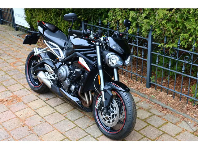 Triumph Street Triple 765 RS ABS Edition 2017 Benzine 10