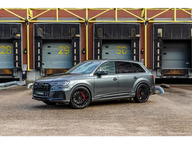 Audi SQ7 4.0 TFSI quattro ABT 7p 2024 Benzine 15
