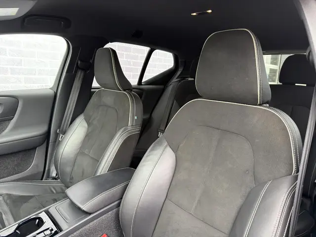 Volvo XC40 1.5 T3 R-Design 2022 Benzine 7