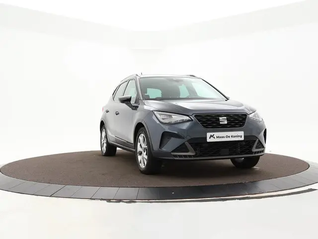 SEAT Arona 1.0 Tsi 110pk DSG FR 2022 Benzine 3