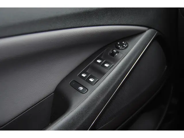 Opel Crossland X 1.2 Turbo Innovation 2018 Benzine 8