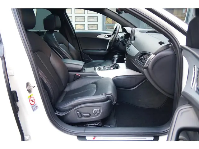 Audi S6 4.0 TFSI S6 quattro Pro Line Plus 2012 Benzine 8