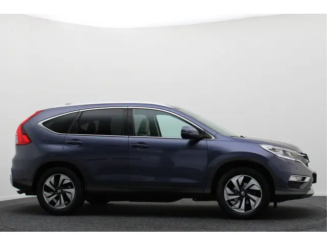 Honda CR-V 2.0 4WD Executive 2017 Benzine 23