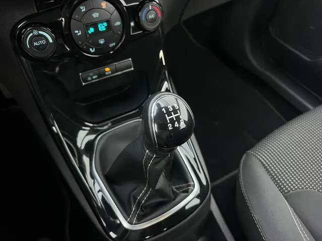 Ford Fiesta 1.0 EcoBoost Titanium 2016 Benzine 12