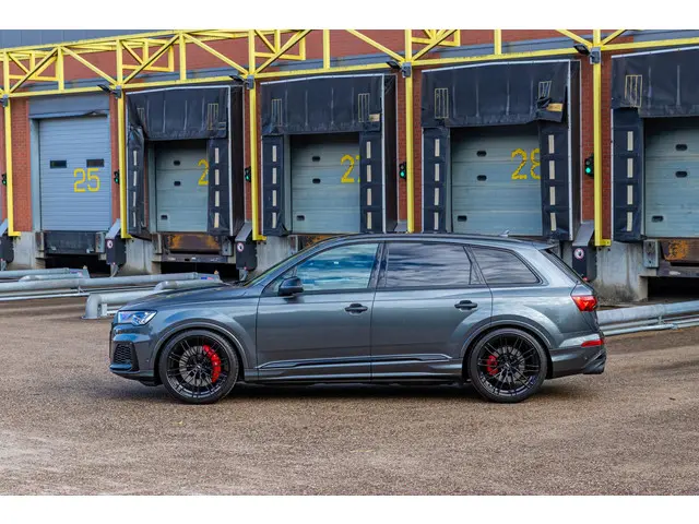 Audi SQ7 4.0 TFSI quattro ABT 7p 2024 Benzine 88