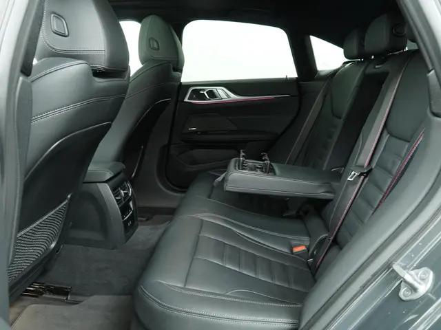 BMW i4 M50 High Executive 84 kWh 2024 Elektrisch 14