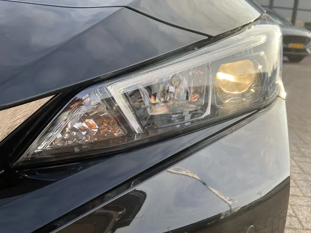 Nissan Leaf 2.ZERO EDITION 40 kWh 2018 Elektrisch 36