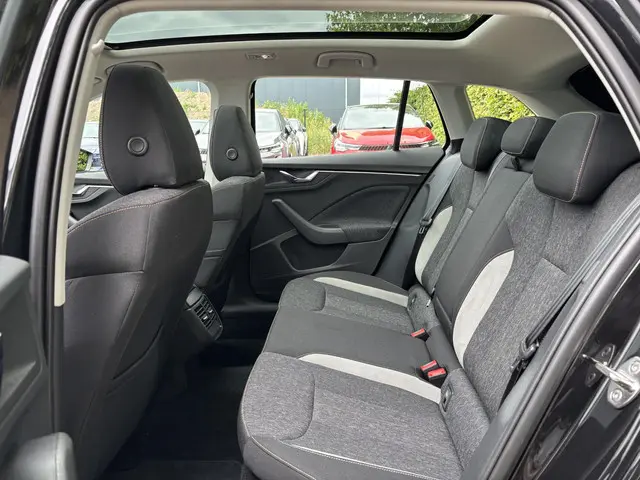 Škoda Scala 1.0 TSI Business Edition 2019 Benzine 8