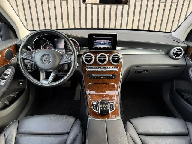 Mercedes-Benz GLC 250 d 4MATIC Prestige 2016 Diesel 6