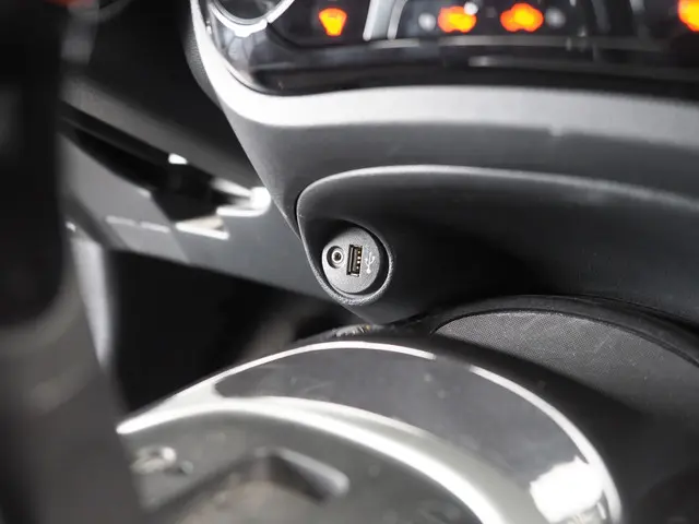 Nissan Juke 1.6 N-Connecta 2016 Benzine 27