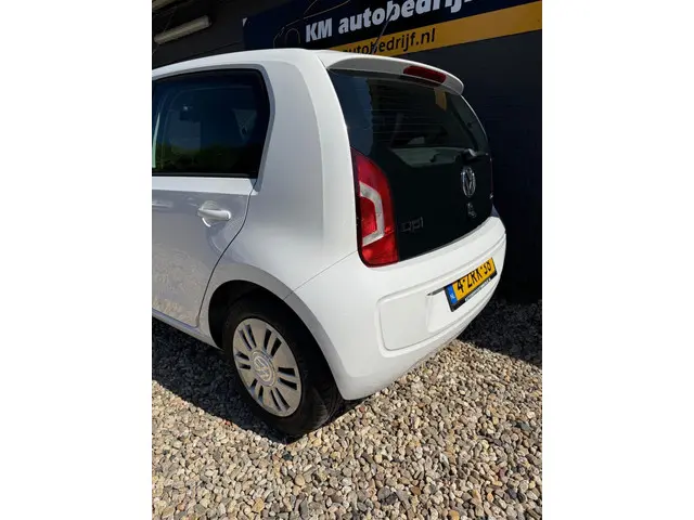 Volkswagen up! 1.0 move up! BlueMotion 2015 Benzine 3
