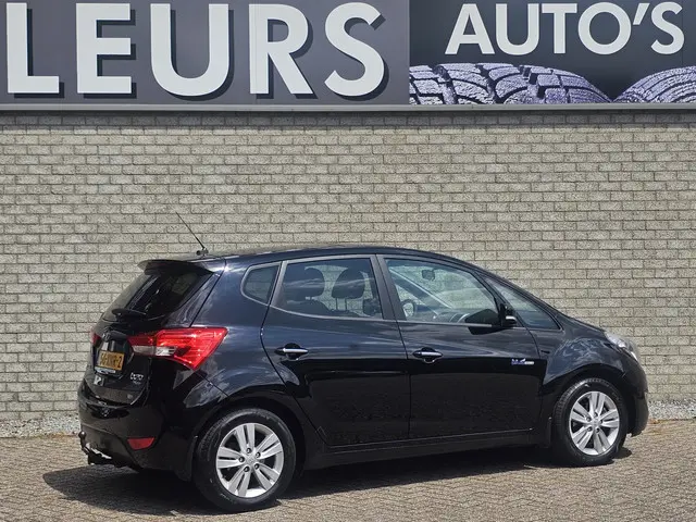 Hyundai ix20 1.4i i-Vision Pano-dak/Trekhaak 2012 Benzine 4