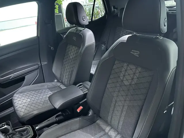 Volkswagen T-Cross 1.5 TSI R-Line Business 2024 Benzine 20