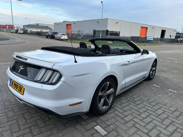 Ford Mustang USA 3.6. V6 2016 Benzine 9