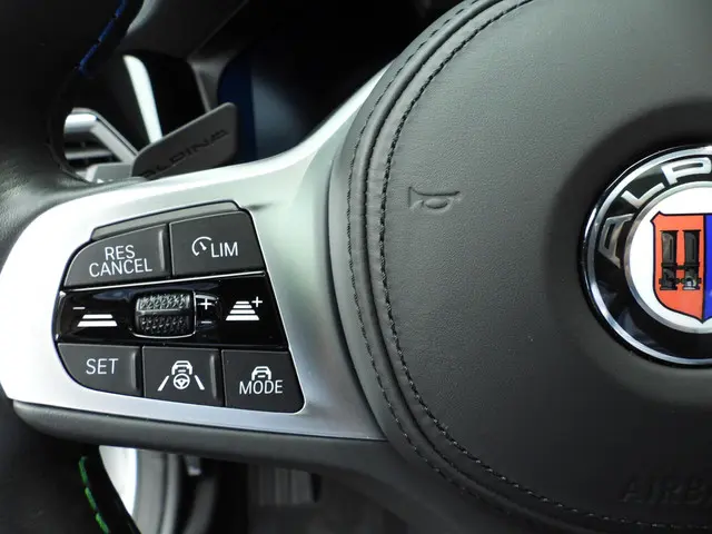 Alpina B4 ALPINA B4 Gran Coupe Allrad 2024 Benzine 12