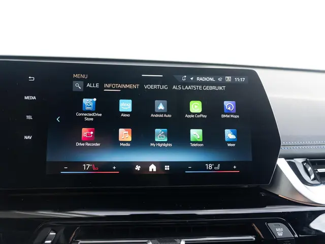 BMW X1 xDrive25e 2025 Hybride Benzine 39